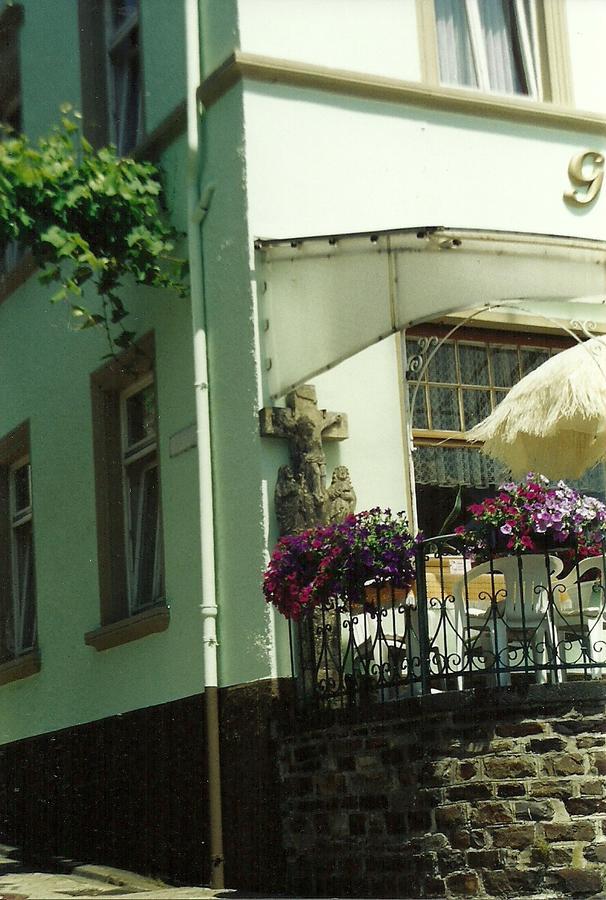 Gasthaus Zur Traube Hatzenport Luaran gambar