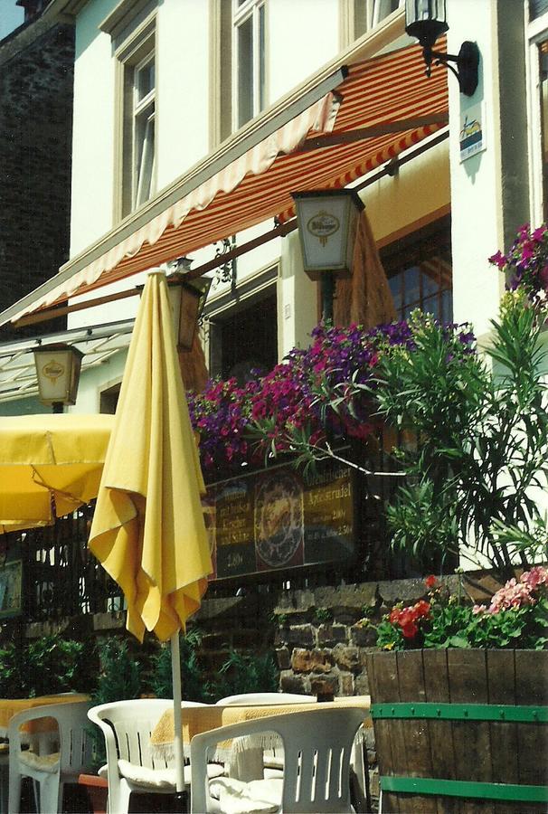 Gasthaus Zur Traube Hatzenport Luaran gambar