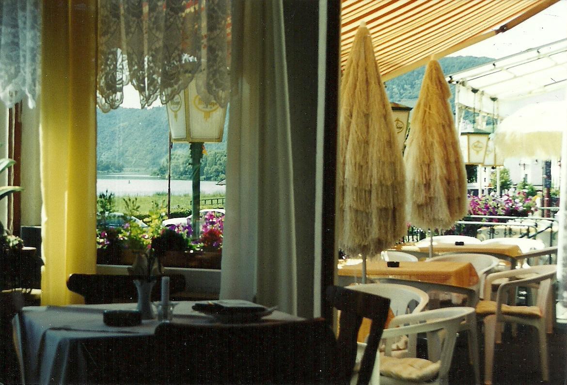 Gasthaus Zur Traube Hatzenport Luaran gambar